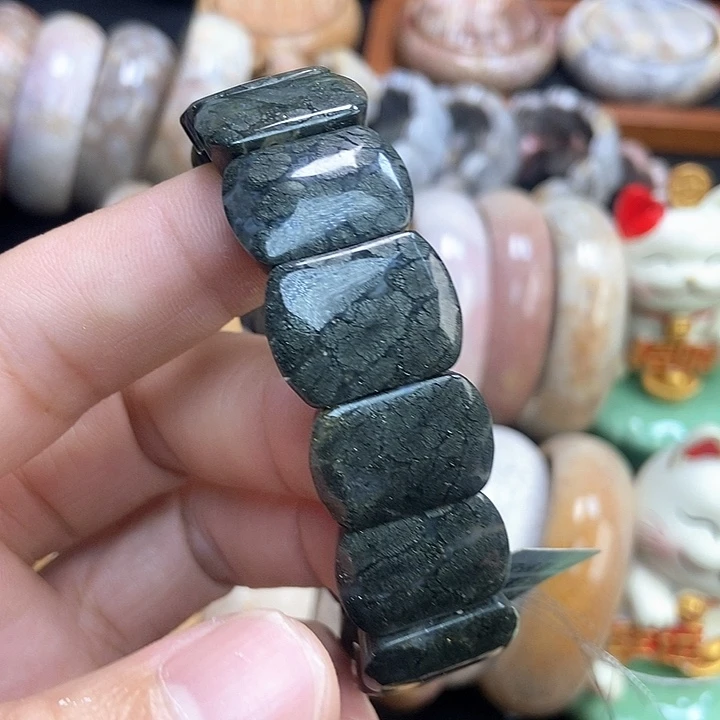 硅化珊瑚（珊瑚玉）手镯未镶嵌