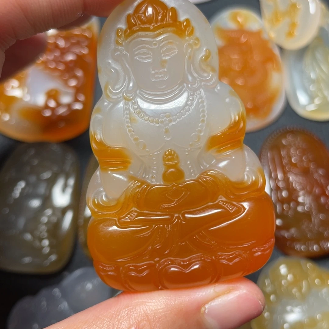 一***缘玛瑙/玉髓未镶嵌颈饰