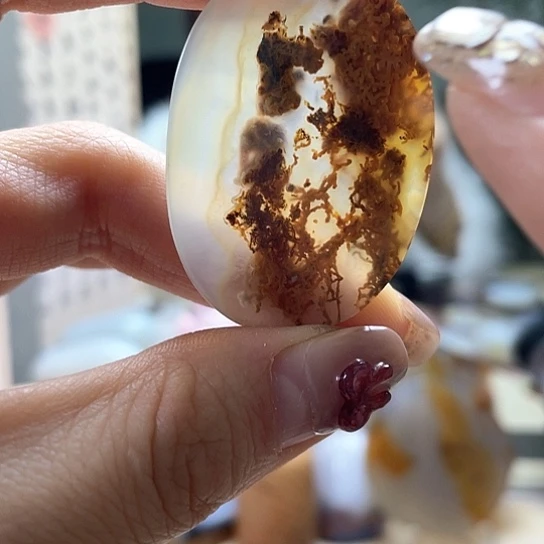 玛瑙/玉髓颈饰未镶嵌