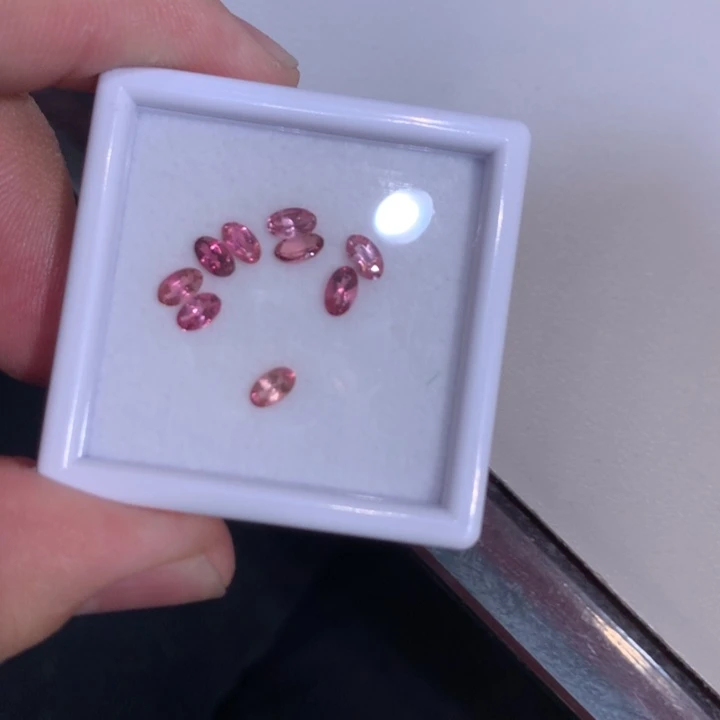 碧玺裸石未镶嵌1.76克拉