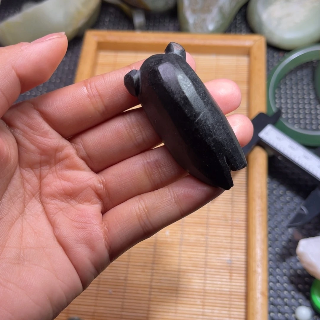 未镶嵌和田玉车挂