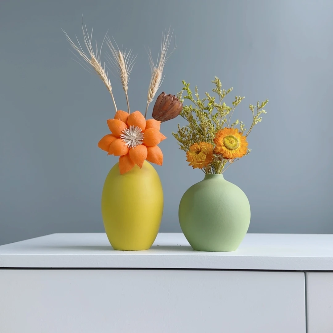 摆件陶瓷小花瓶含花总高约20-30cm