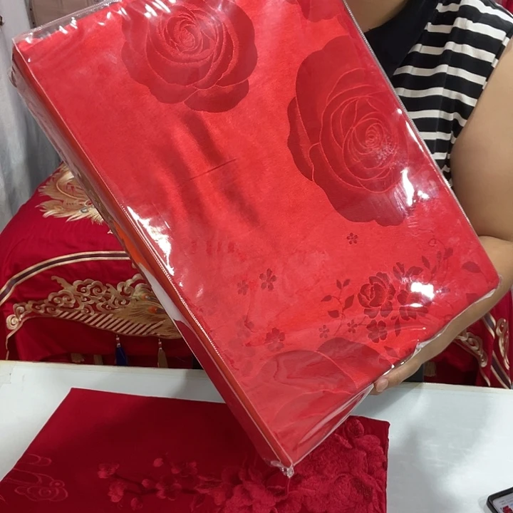 棉纯棉，贡缎提花四件套