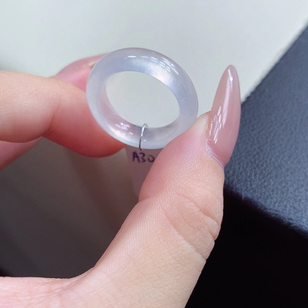 翡翠未镶嵌戒圈13号