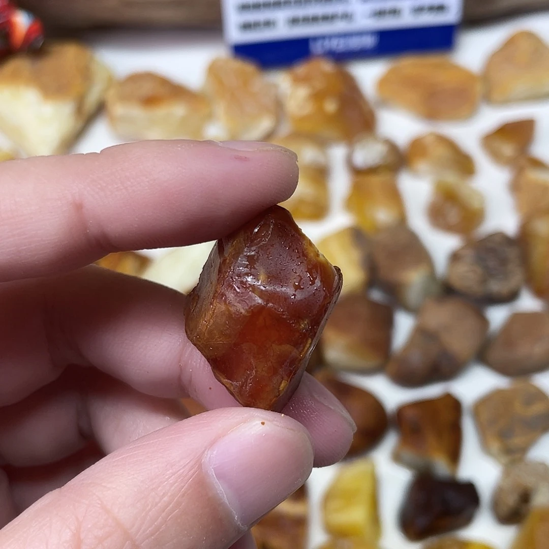 定制琥珀未镶嵌原矿琥珀