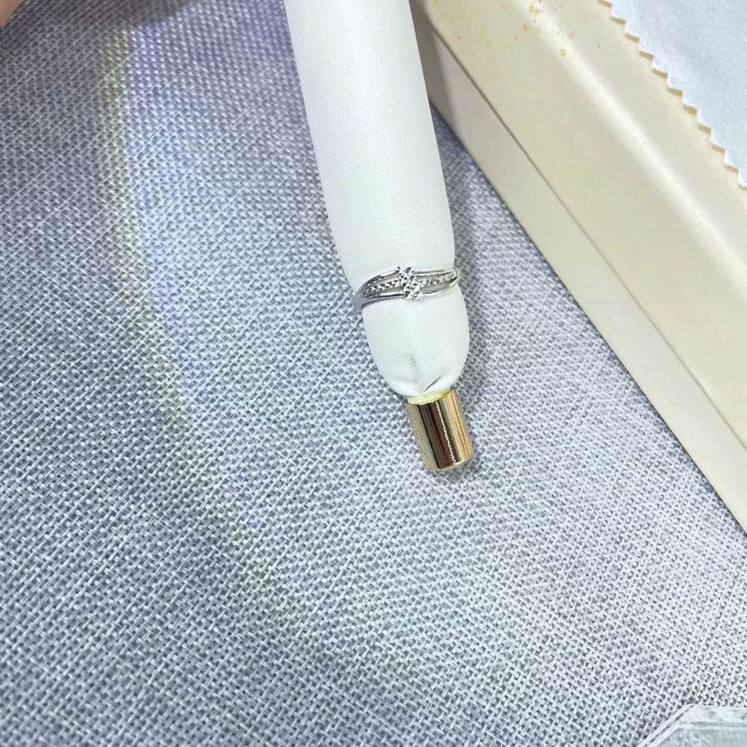 PT950  铂金戒指  简约时尚 气质百搭 S 19036