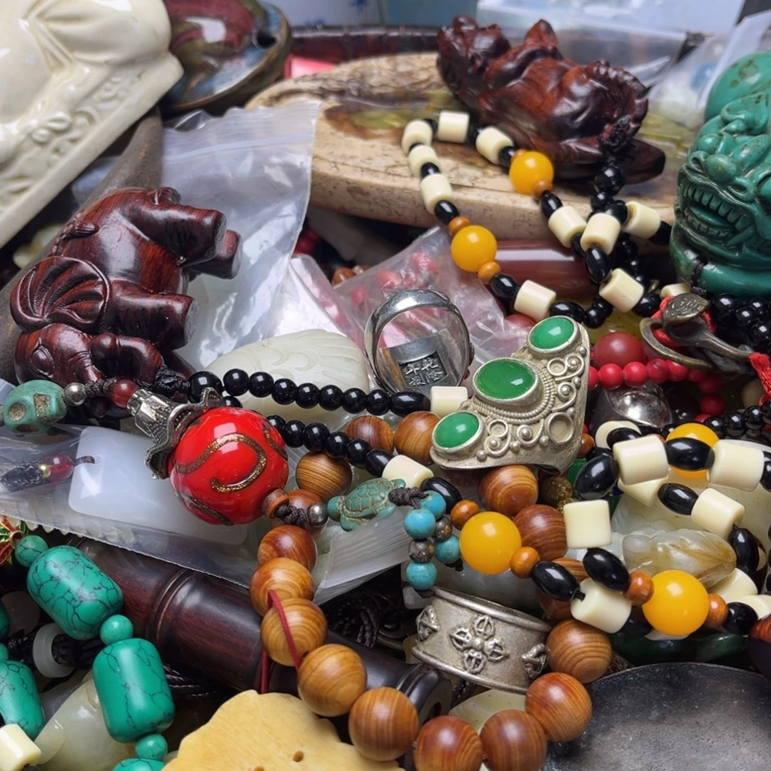 查罗石合金颈饰挂件一件一拍