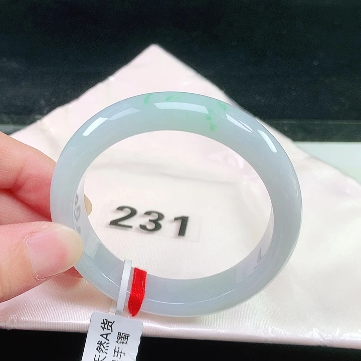 未镶嵌手镯翡翠231