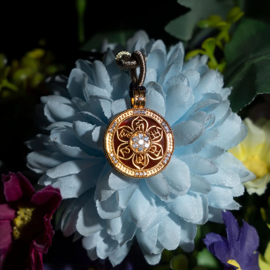 吊坠五花盘 红玛瑙 18k金镶嵌红色百搭精美气质美丽复古