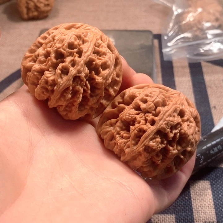 吊坠文玩核桃全品粗筋