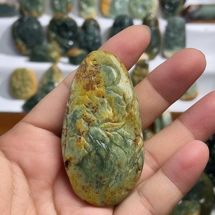 岫岩河磨玉（透闪石质玉）未镶嵌吊坠(不含链)