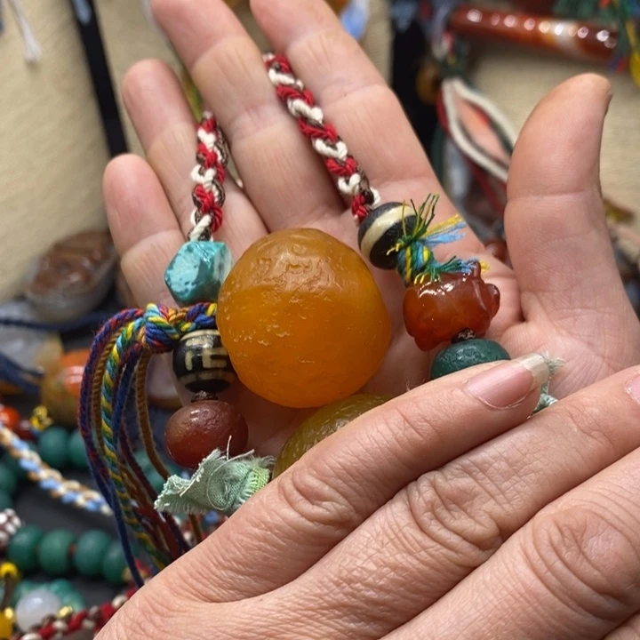 玛瑙/玉髓颈饰未镶嵌