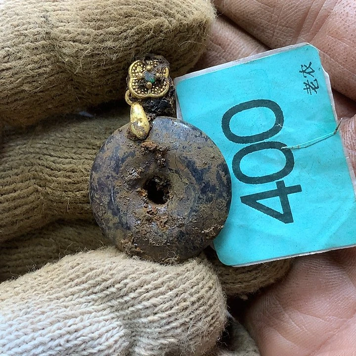 未镶嵌和田玉挂件