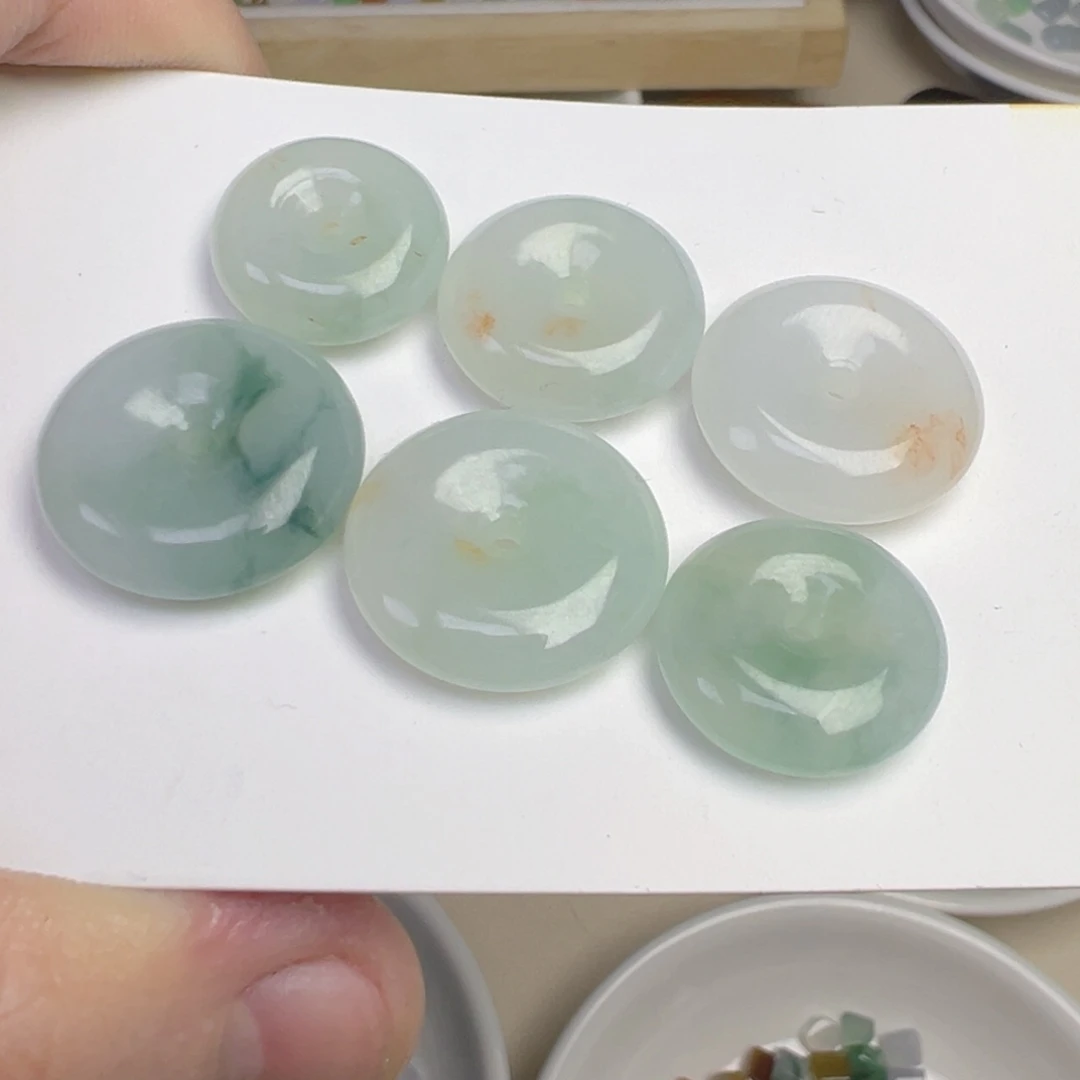 翡翠散珠翡翠平安扣