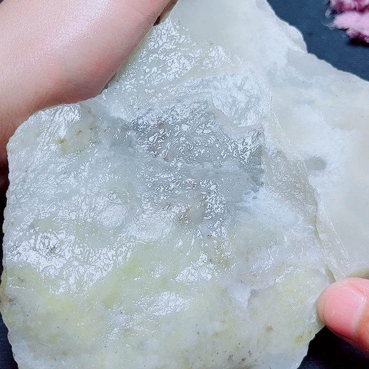 和田玉未镶嵌珠宝奇石