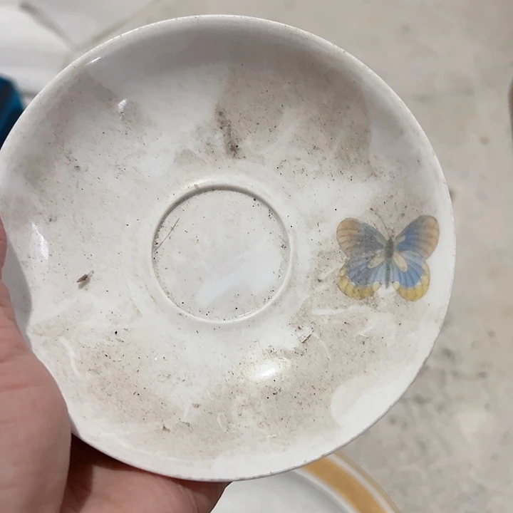 壶手绘微瑕大球泥陶瓷