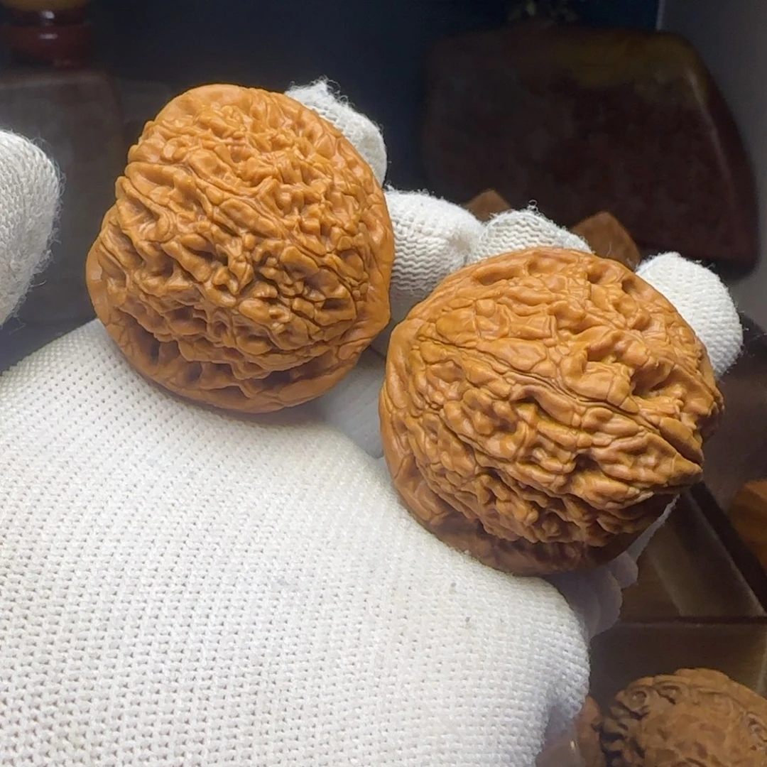 把件桃核水龙纹（天残角）