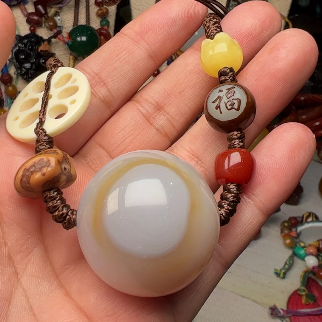 玛瑙/玉髓颈饰未镶嵌