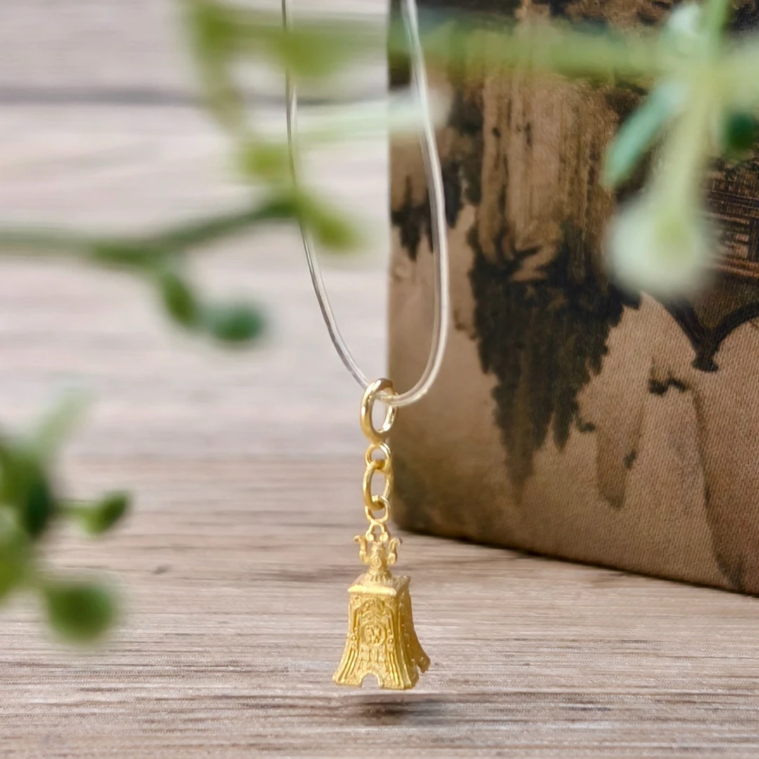 【晟伊】满Y通传三Q铃18K配饰+名+日期