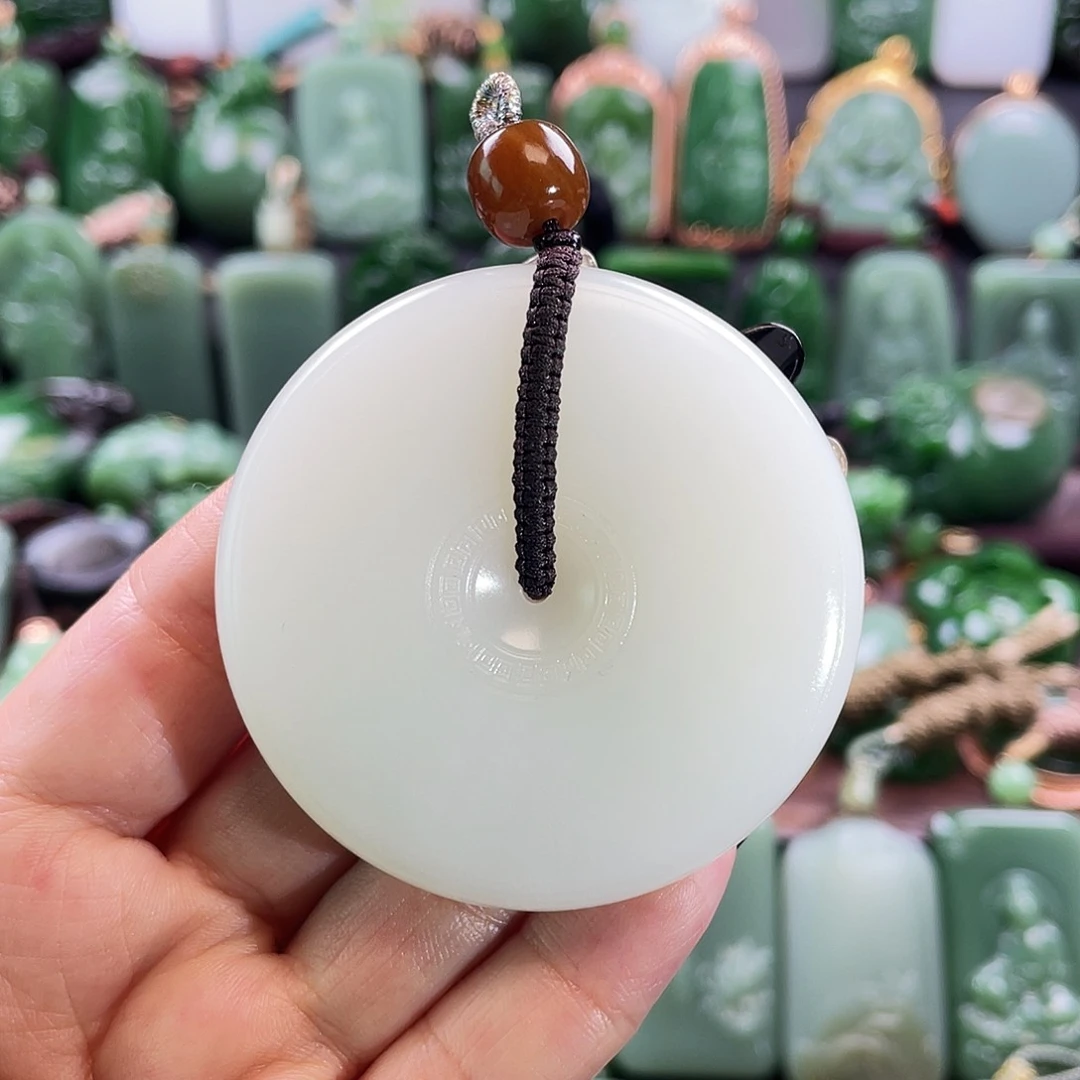 和田玉挂件未镶嵌