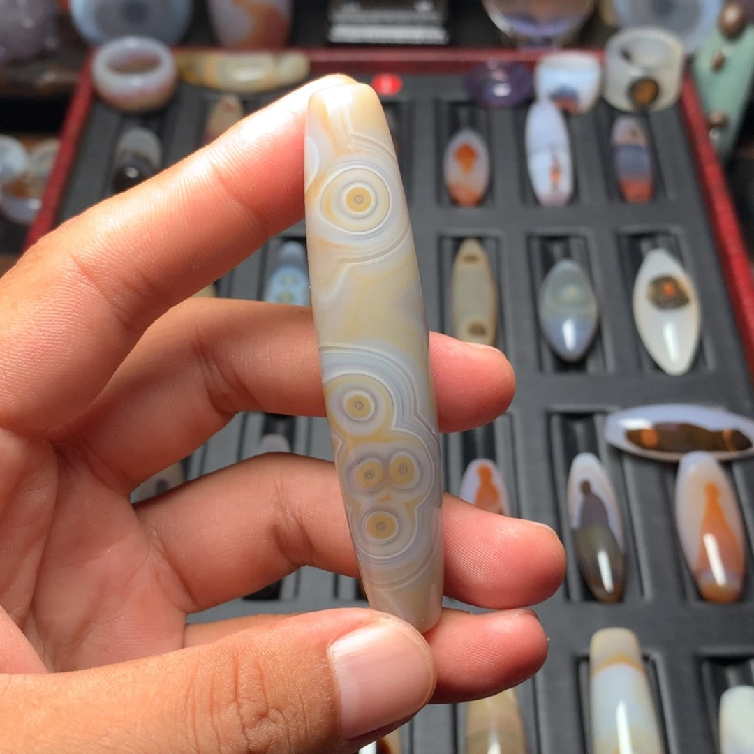 未镶嵌颈饰玛瑙/玉髓