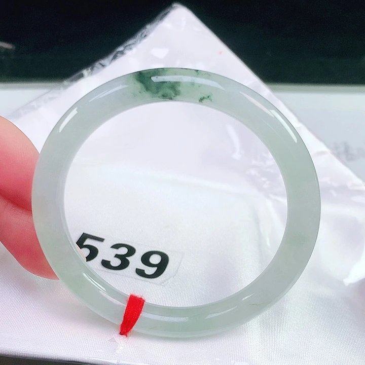 未镶嵌手镯（圆镯）翡翠539