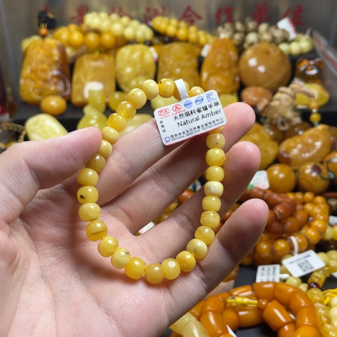 未镶嵌琥珀珠宝奇石