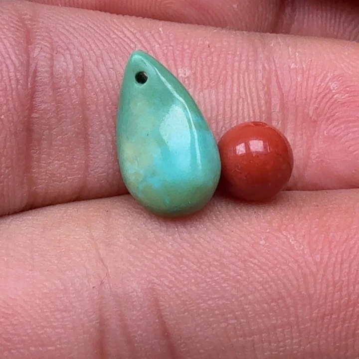 南红玛瑙未镶嵌珠宝奇石