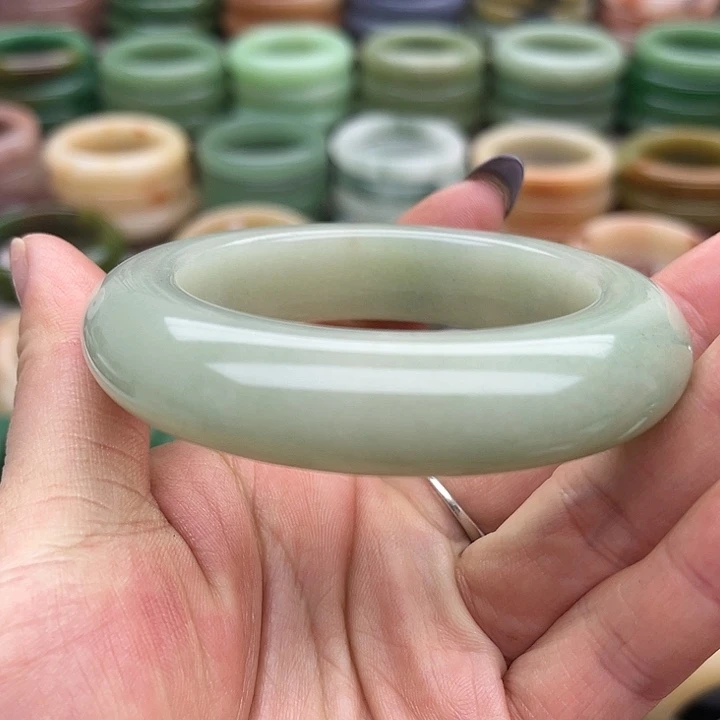 合金手镯石英质玉