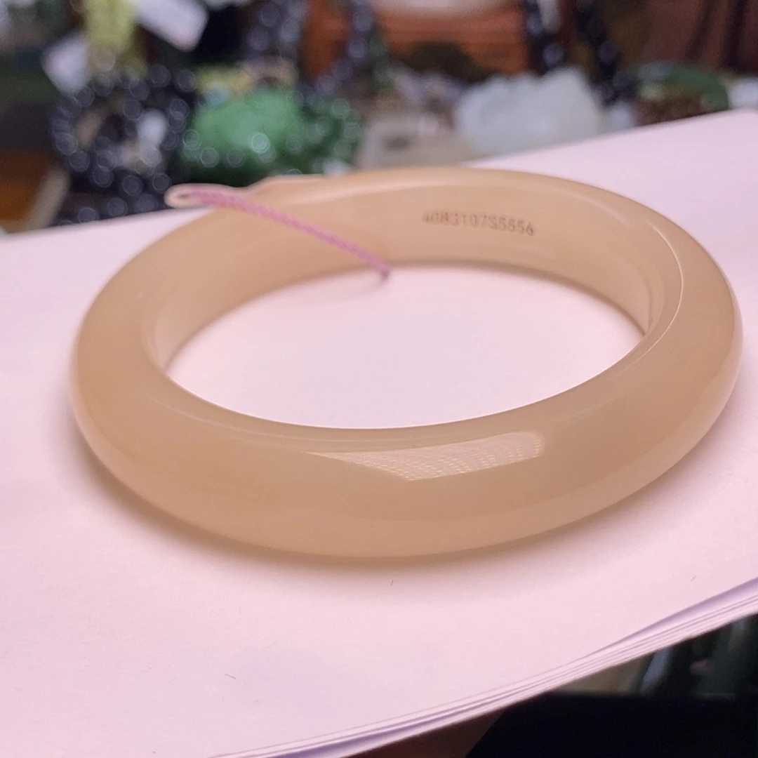 和田玉未镶嵌颈饰藕粉老熟料老料收藏手镯55圈