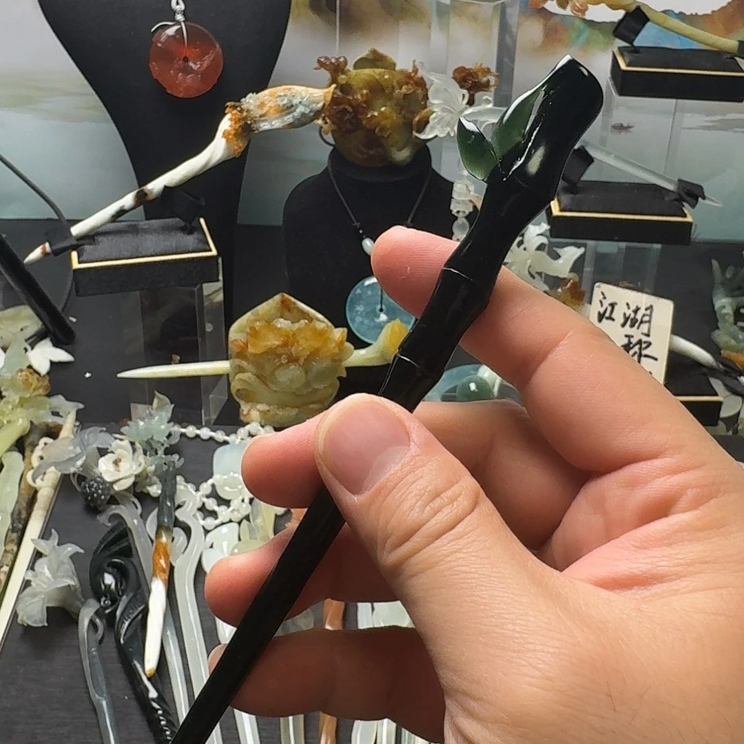 蛇纹石玉未镶嵌发饰