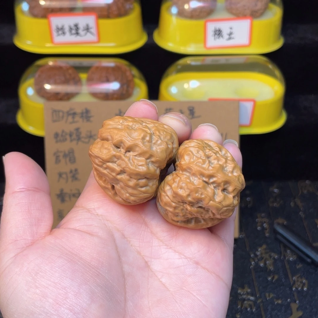 文玩核桃把件蛤蟆头38尺