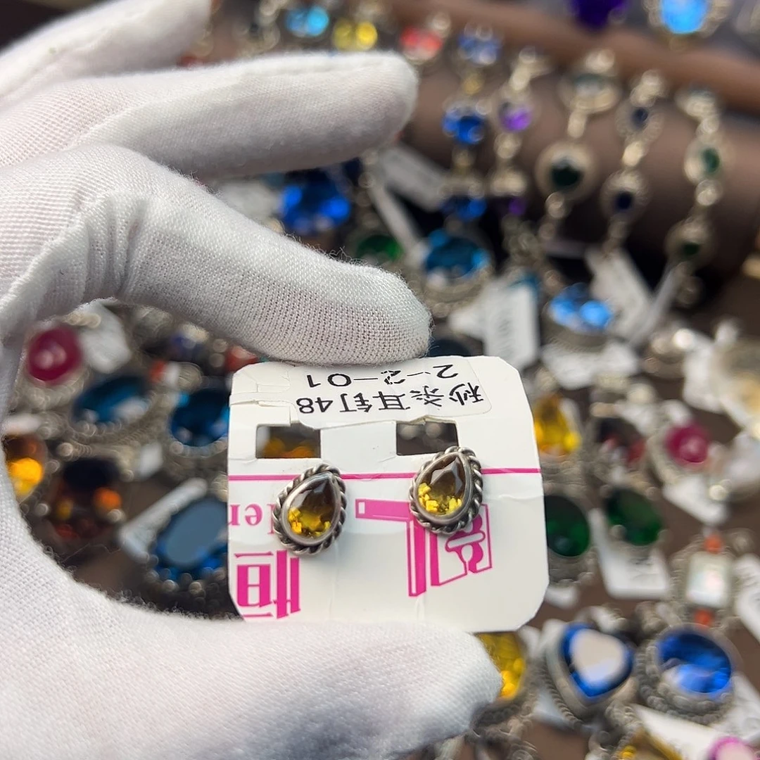 合金合金黄水复古耳钉