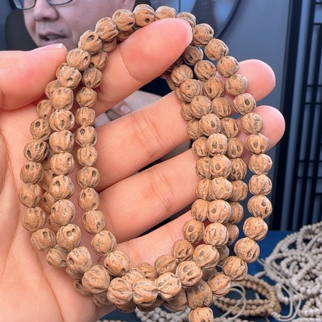 柏香籽/百香籽吊坠消**间