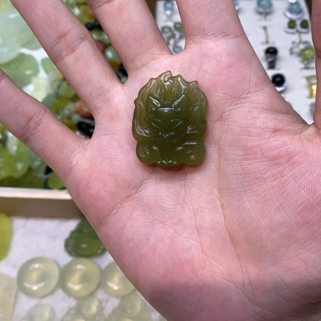 岫玉未镶嵌吊坠(不含链)两单包邮