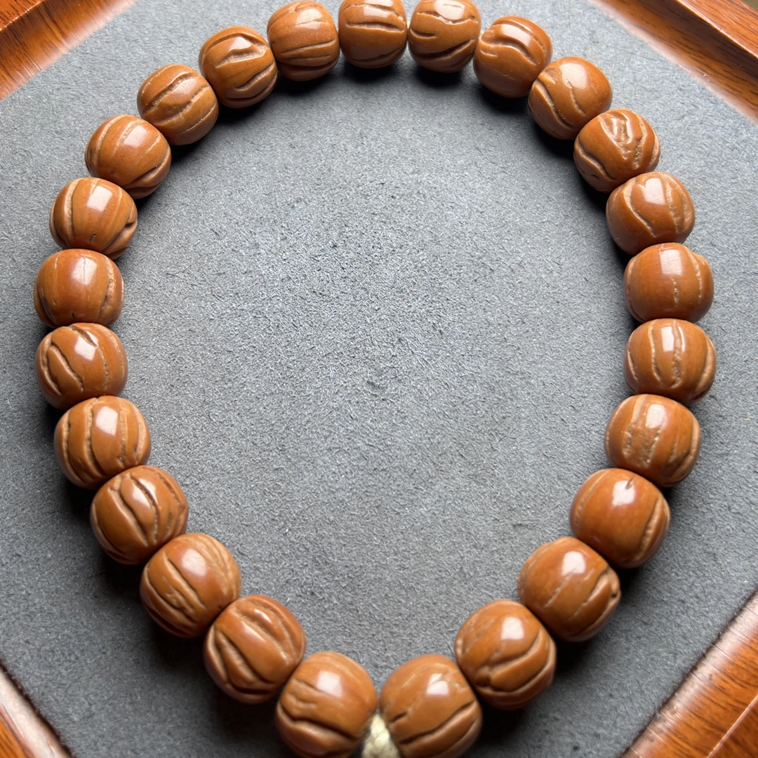 福利款红魔籽龙纹桃核老型手持13+