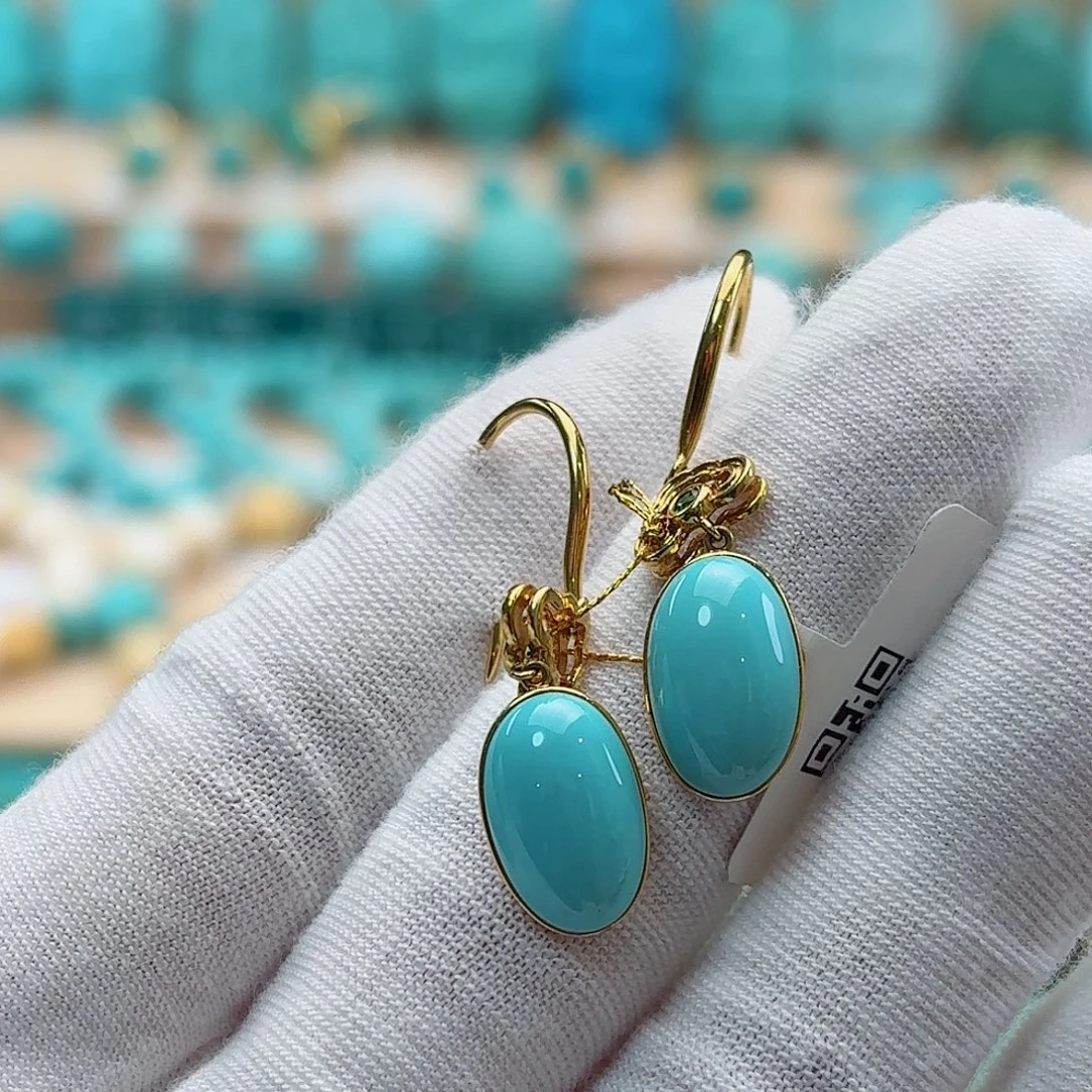 绿松石18K金镶嵌珠宝奇石