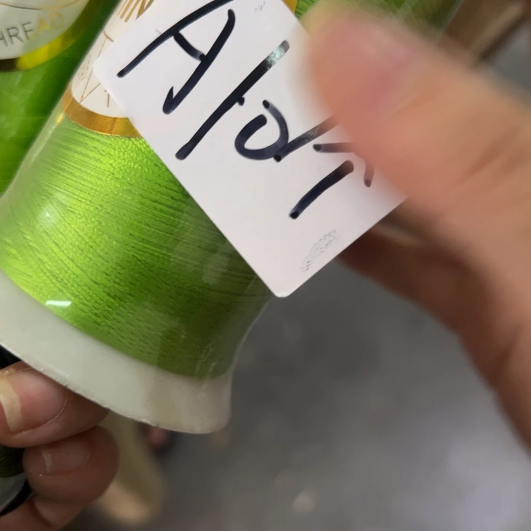 哈哈这才刚看到这两人还有点搞笑啊
