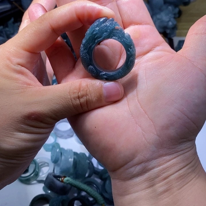 定制翡翠未镶嵌李*毛