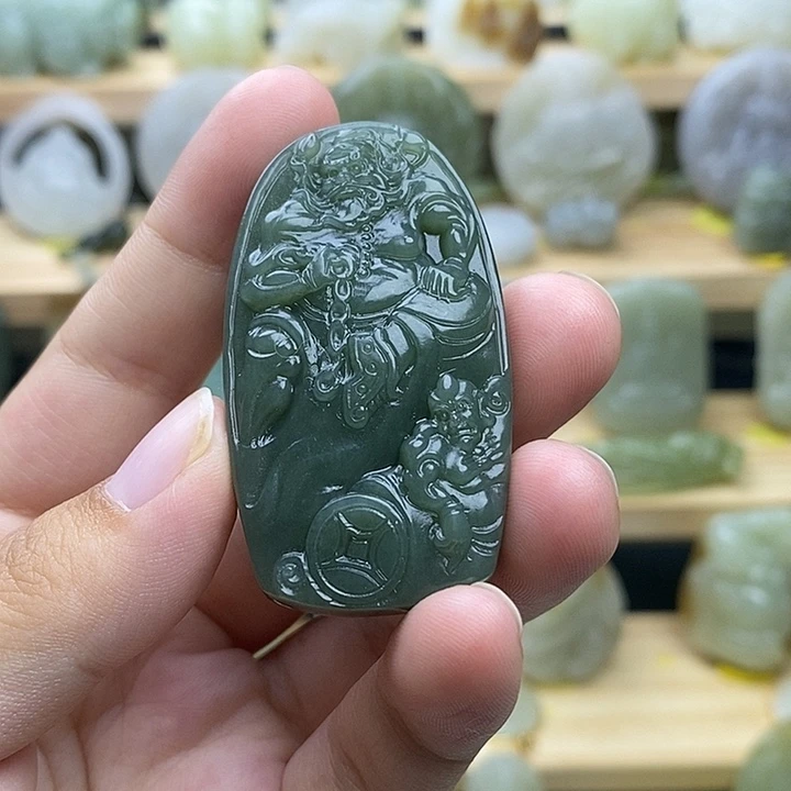 未镶嵌和田玉挂件