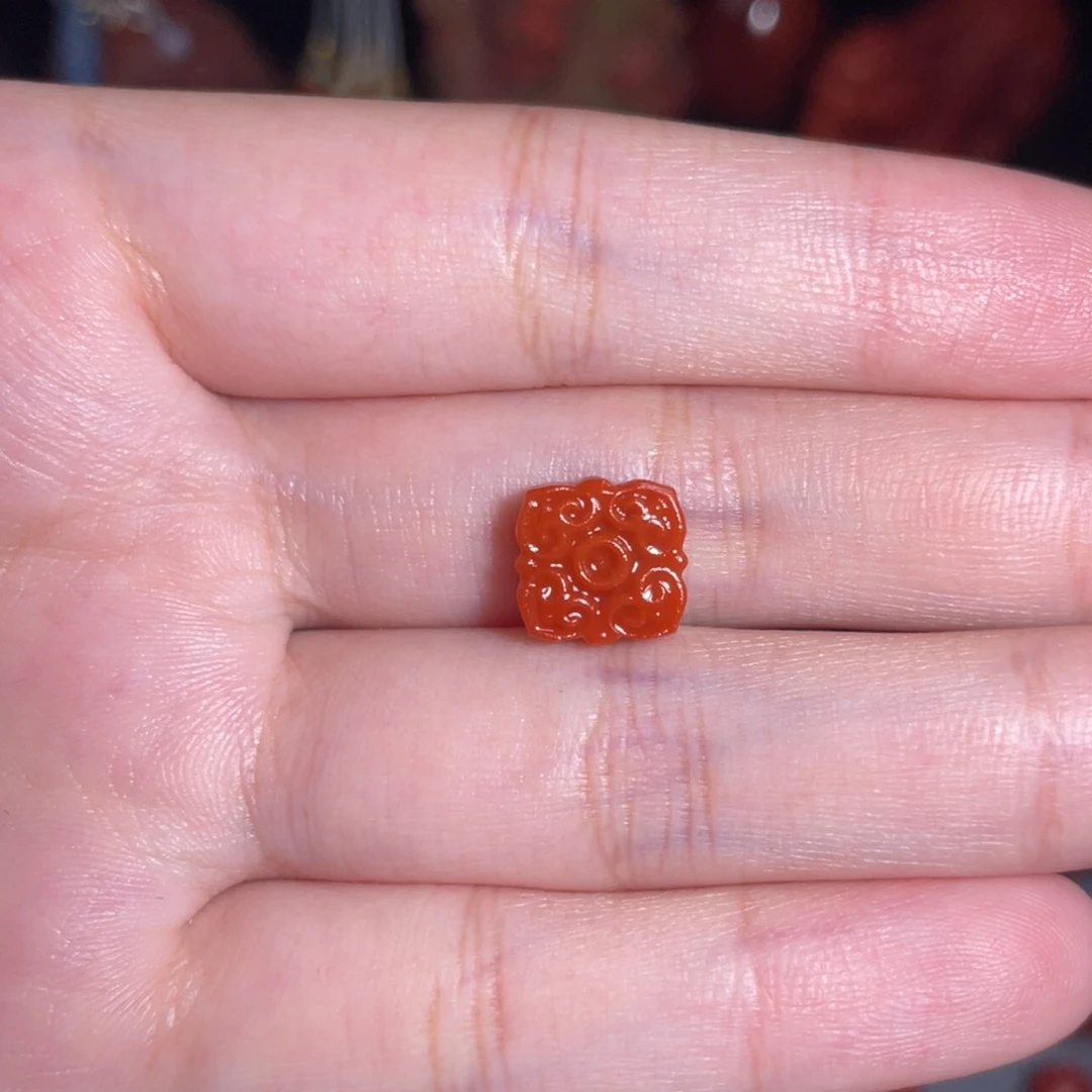 南红玛瑙未镶嵌如意9.6mm