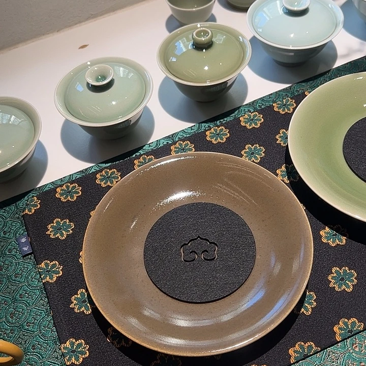 最***红龙泉青瓷茶末釉壶承18cm