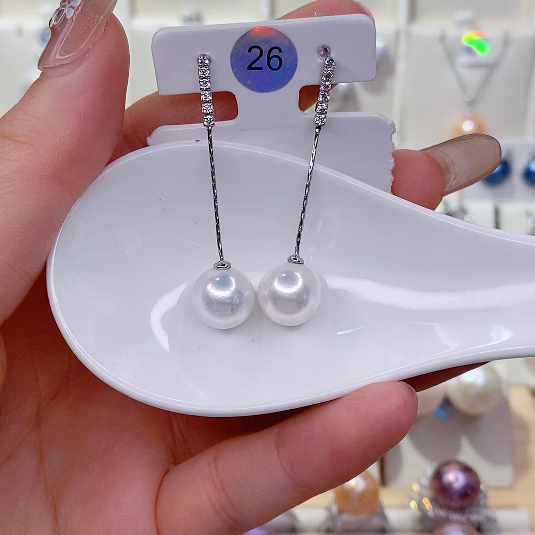 银S925镶嵌耳饰淡水珍珠