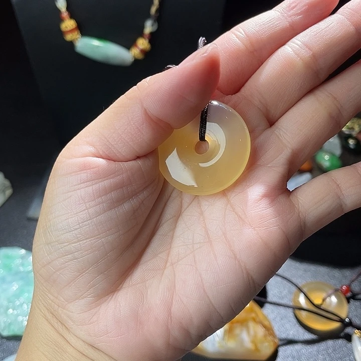 玛瑙/玉髓吊坠(赠链)合金