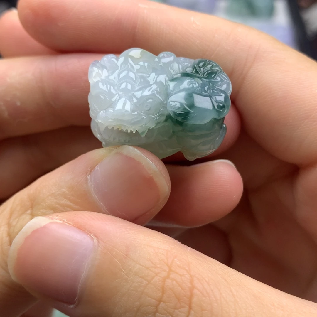 翡翠未镶嵌吊坠(不含链)天然缅甸翡翠貔貅吊坠