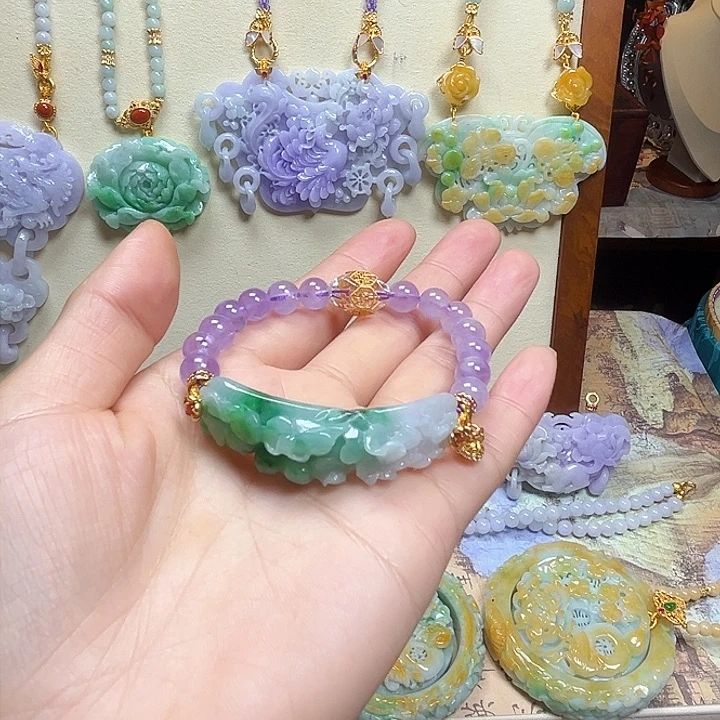 翡翠手链未镶嵌天然翡翠