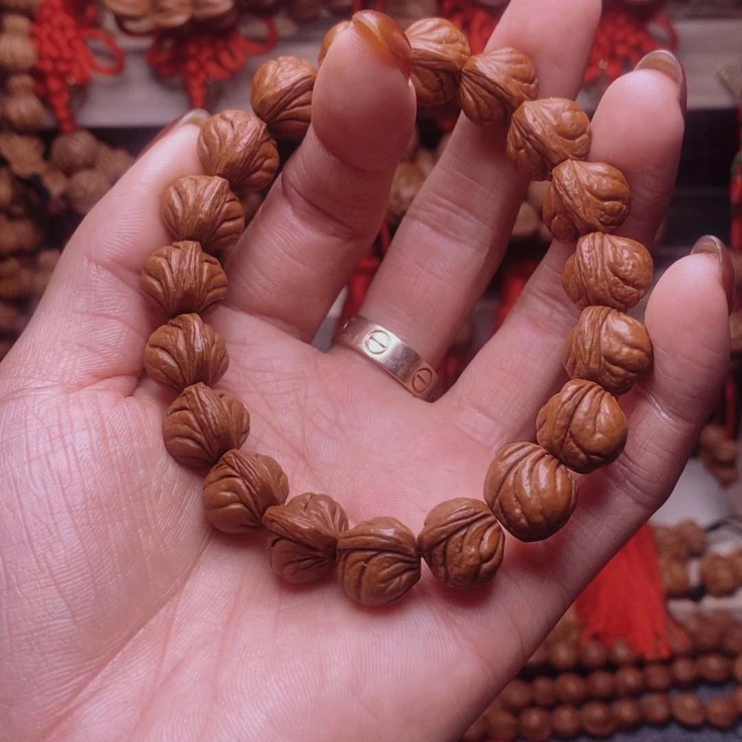 吊坠桃核龙纹桃枭