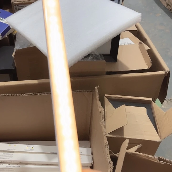 智能感应充电款床头灯管拍一发二