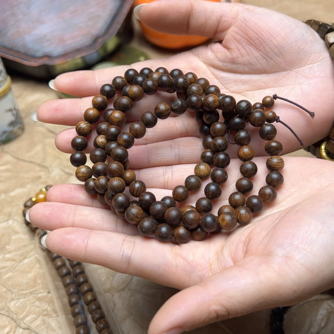 大叶紫檀（黑酸枝木类）