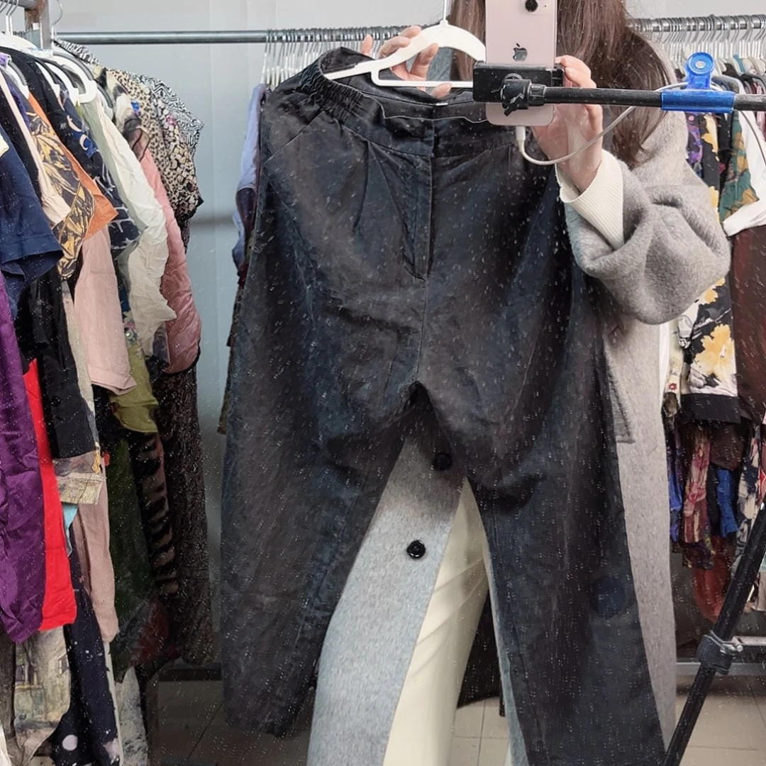 豆***儿挂脖款桑蚕丝裤子